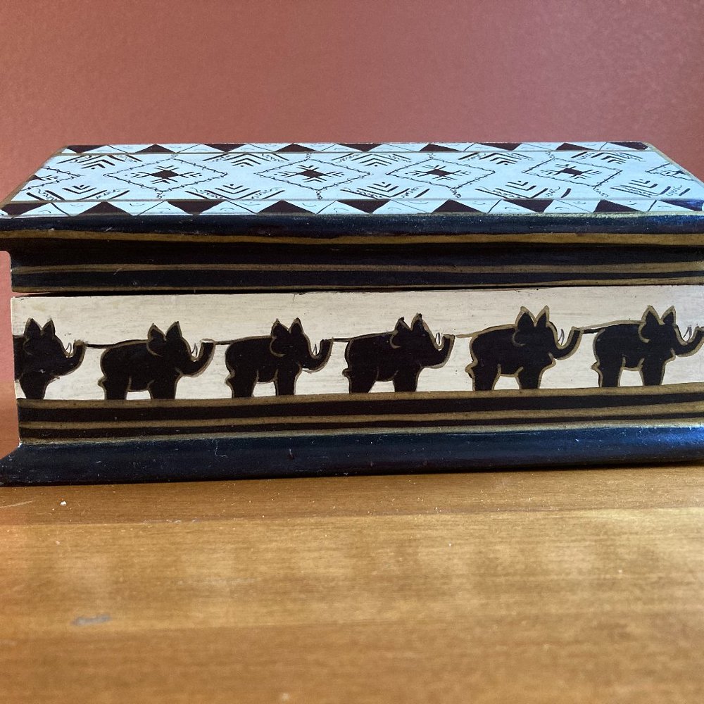 Elephant pattern Hinged Wooden box Hand made in India
